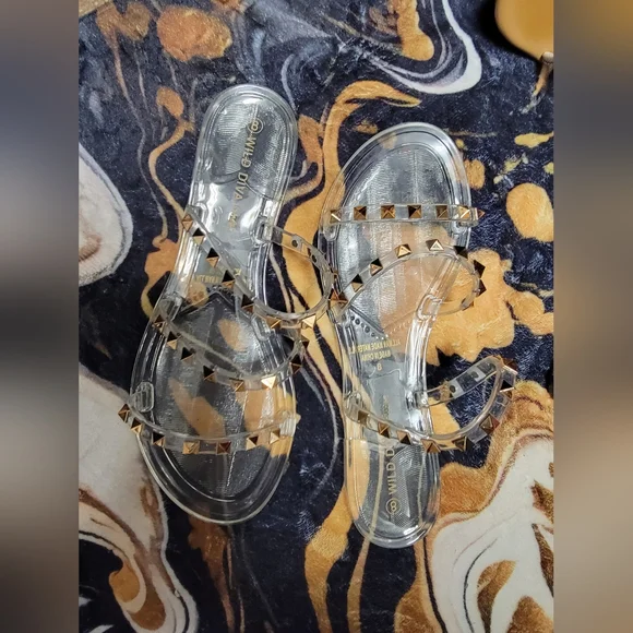 Wild Diva Clear Jelly Slide Sandals with Gold Studs - Picture 2 of 3